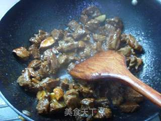 山寨广式焖牛腩的做法步骤：5