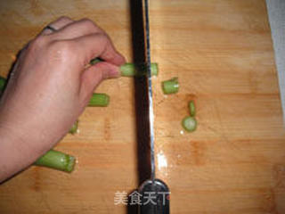 营养价值很高的绿色蔬菜——蚝油花菇芥兰的做法步骤：3