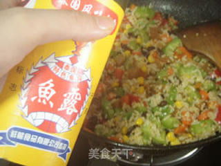 蚝油杂蔬炒饭的做法步骤：12