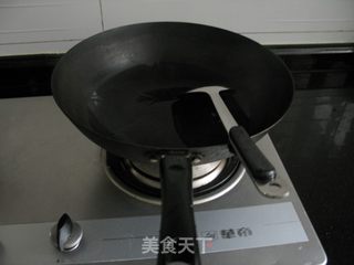 盐油爆海虾的做法步骤:3