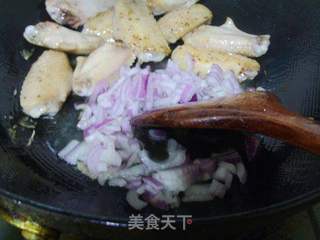 腐乳烧鸡翅的做法步骤：5