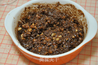 巨型巧克力面包圈--蛋糕模盛妆的新食感面包的做法步骤:8