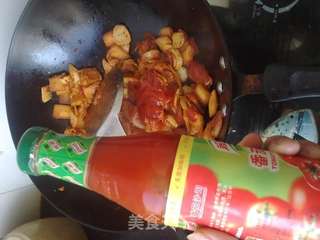 海鲜风辣白菜炒饭的做法步骤:5