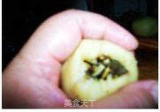 酥皮五仁月饼的做法步骤:16