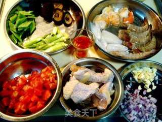 西班牙海鲜锅仔饭的做法步骤:2