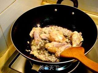 西班牙海鲜锅仔饭的做法步骤:5