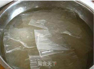 茄子粉皮炖五花肉的做法步骤:3