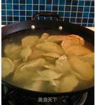 芹菜羊肉水饺的做法步骤:12