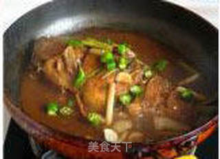 豆瓣鲫鱼的做法步骤:9