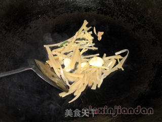 盐水濑尿虾的做法步骤:3