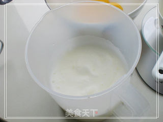 电饭锅版戚风椰蓉蛋糕(超详细)的做法步骤:4