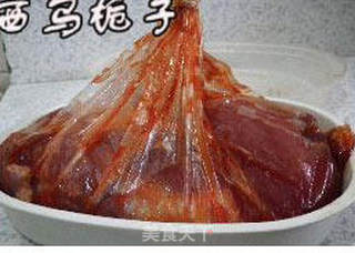 蜜汁叉烧肉的做法步骤:6