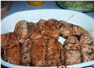 微波红酒鸡翅的做法步骤:5