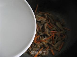 孜然蘑菇的做法步骤:12