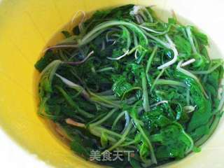 凉拌萝卜缨的做法步骤:3