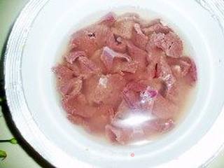 韭苔炒猪肝的做法步骤:2