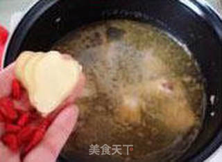 竹荪鸡汤的做法步骤:5