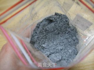 香滑的芝麻糊的做法步骤：2