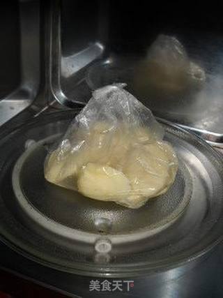 土豆酥饼的做法步骤:2