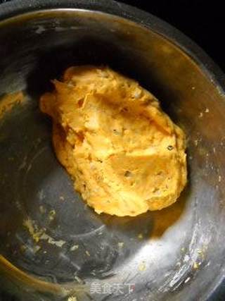 芝麻薏米南瓜饼的做法步骤:7