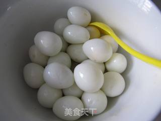 珍珠烩双菇的做法步骤:2