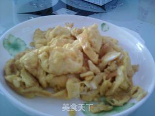 番茄青椒炒蛋~的做法步骤:2
