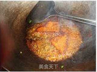 火锅鲶鱼的做法步骤:3