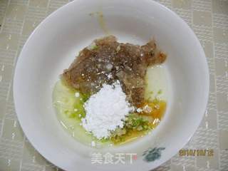 蛋皮虾卷的做法步骤:6