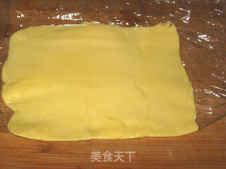 丹麦面包卷脆皮肠的做法步骤：4