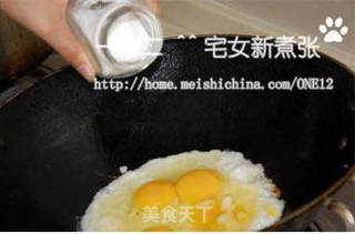 温泉酱油蛋拌面的做法步骤:3