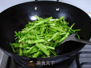 旱芹炒百叶的做法步骤:4
