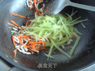 三丝炒花生素肉的做法步骤：6
