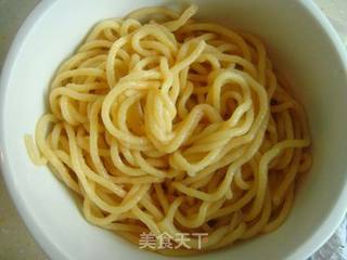 清汤肉丸面的做法步骤:11