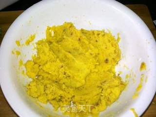 一举两得,酥脆红薯青菜煎饼和素食饺子的做法步骤:2