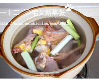 浓香土鸡汤面的做法步骤:4
