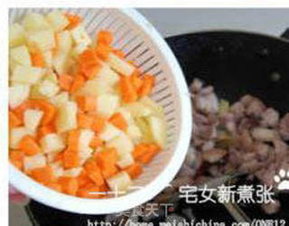 海派什锦炸酱面的做法步骤:6