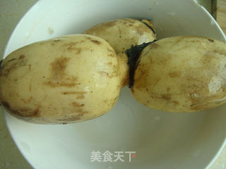 红腰豆莲藕猪骨汤的做法步骤：2