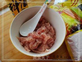鱼香肉丝(超级详细版)的做法步骤:5