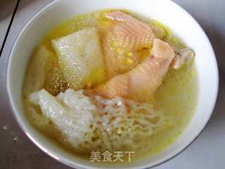 竹荪土鸡汤的做法步骤:5