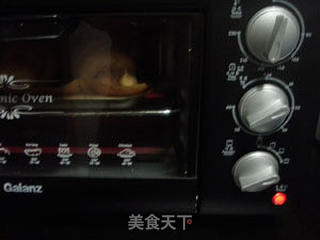 玉米肠肉桂面包卷的做法步骤：16