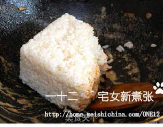 焦葱虾油炒饭的做法步骤:6