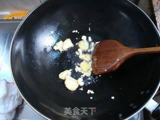 进补的好帮手 --- 黄焖鱼泡的做法步骤：3