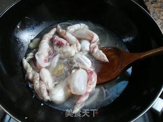 进补的好帮手 --- 黄焖鱼泡的做法步骤：4