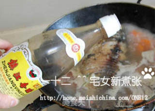 奶白色的鱼汤的做法步骤:23