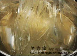 排骨炖粉条的做法步骤:4