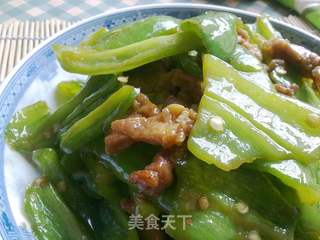 经典家常下饭菜---【肉片炒手撕甜椒】的做法步骤：10