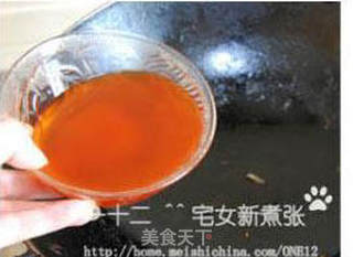 草菇虾球烩丝瓜的做法步骤:21