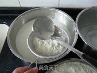 凉皮一步一步做 面筋也超级蓬松的做法步骤:2