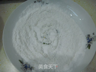 酥炸龙利鱼柳的做法步骤:5
