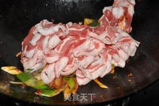 双葱炒羊肉的做法步骤:7